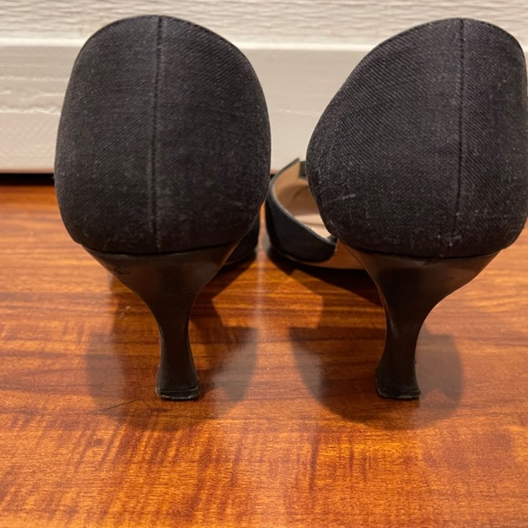 Manolo Blahnik Linen and Leather Kitten Heels - Picture 3 of 6